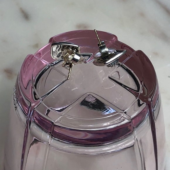 LAGOS SQUARE SILVER STUDS - Picture 5 of 9